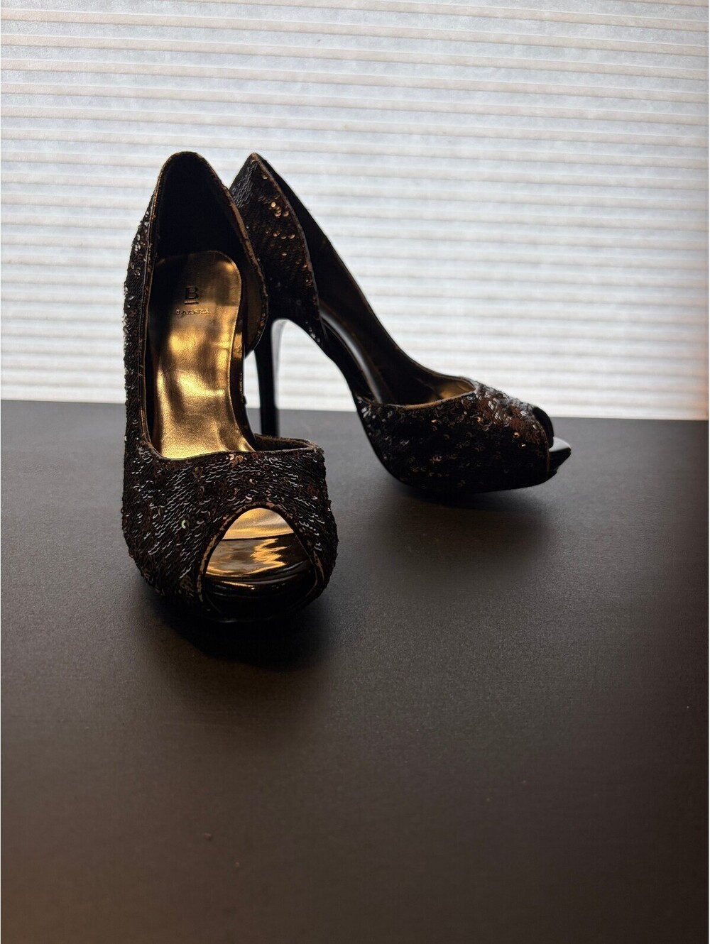 Y2K Bakers 7 Black Sequin Peep-Toe Platform Stiletto Heels Night Out Prom 1276